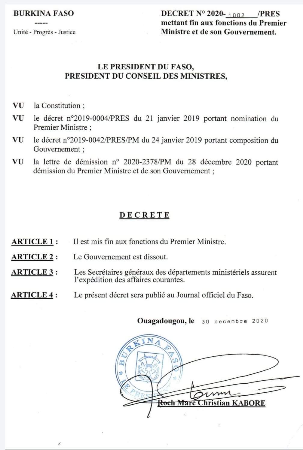 Burkina Faso : Décret Portant Dissolution Du Gouvernement Christophe ...